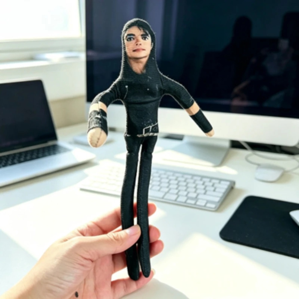 Michael Jackson Movable Joint  - Home Decor Zen 评论和价格