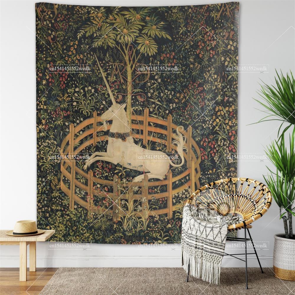 The Unicorn In Captivity Wall  - Home Decor Yoga 评论和价格